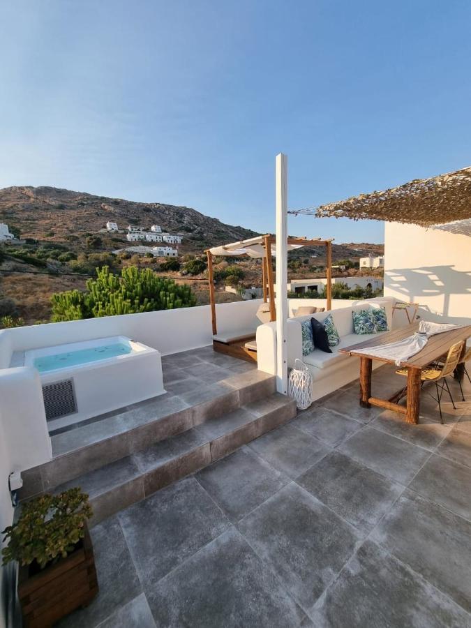 Ninemia Naxos Suites Agios Thaleleos Экстерьер фото