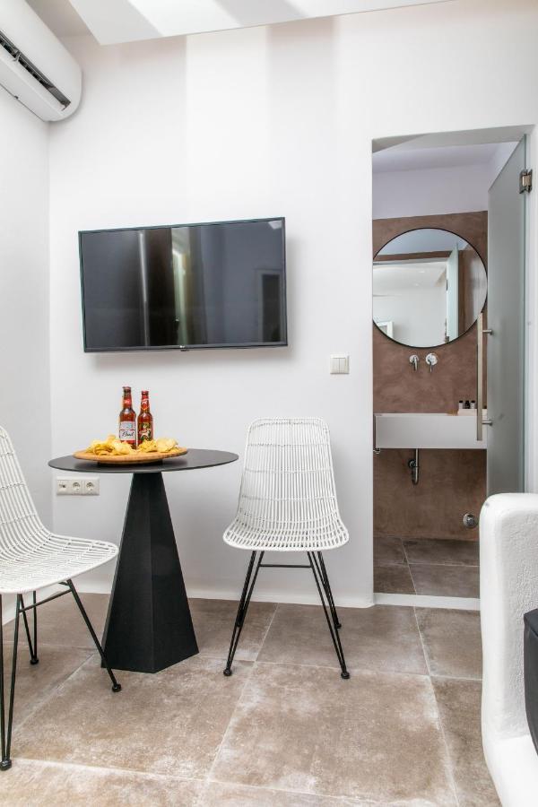 Ninemia Naxos Suites Agios Thaleleos Экстерьер фото